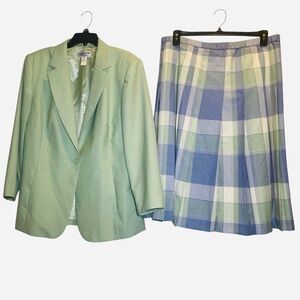 Vintage PENDLETON Plus size 18W Light Green Women's 2 piece Skirt & Blazer Set